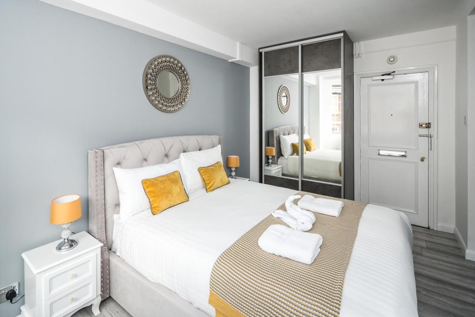 New Sleek & Modern Studio In The Heart Of Chelsea London Exteriör bild