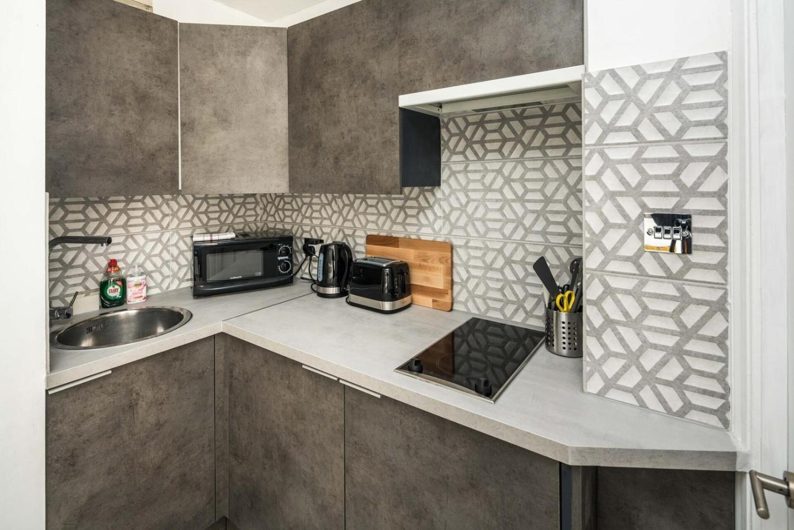 New Sleek & Modern Studio In The Heart Of Chelsea London Exteriör bild